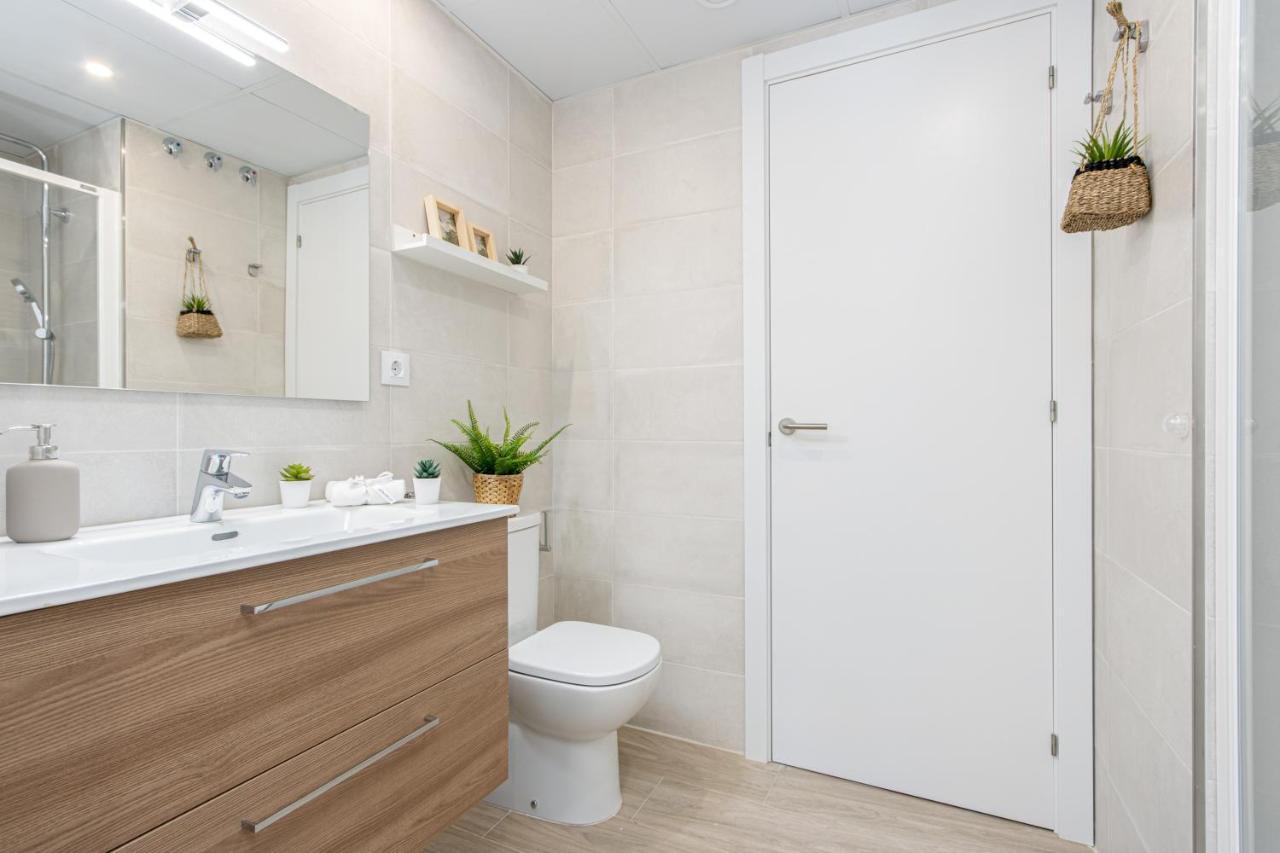 M A R I V E N T Suite With Bathroom And Terrace 50 M2 روساس المظهر الخارجي الصورة