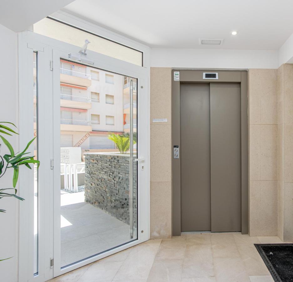 M A R I V E N T Suite With Bathroom And Terrace 50 M2 روساس المظهر الخارجي الصورة