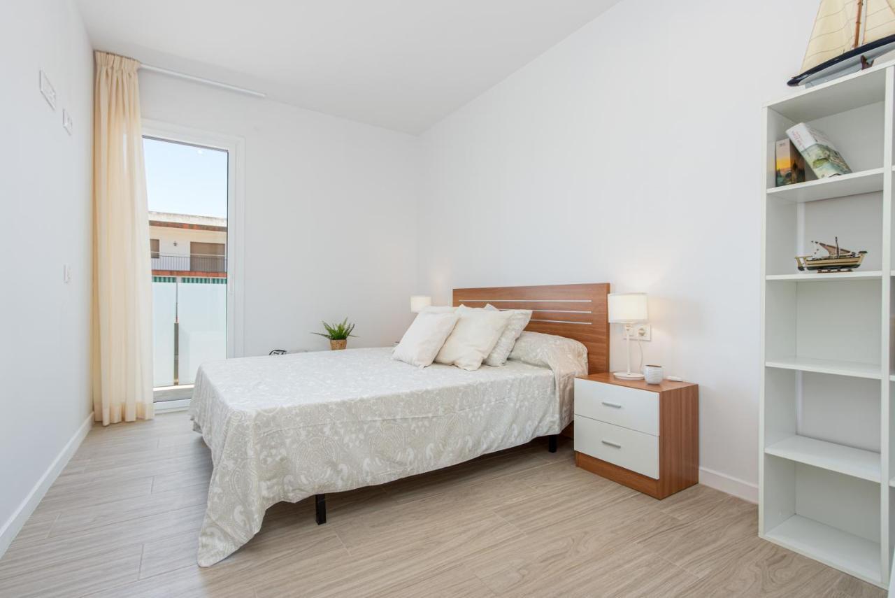 M A R I V E N T Suite With Bathroom And Terrace 50 M2 روساس المظهر الخارجي الصورة