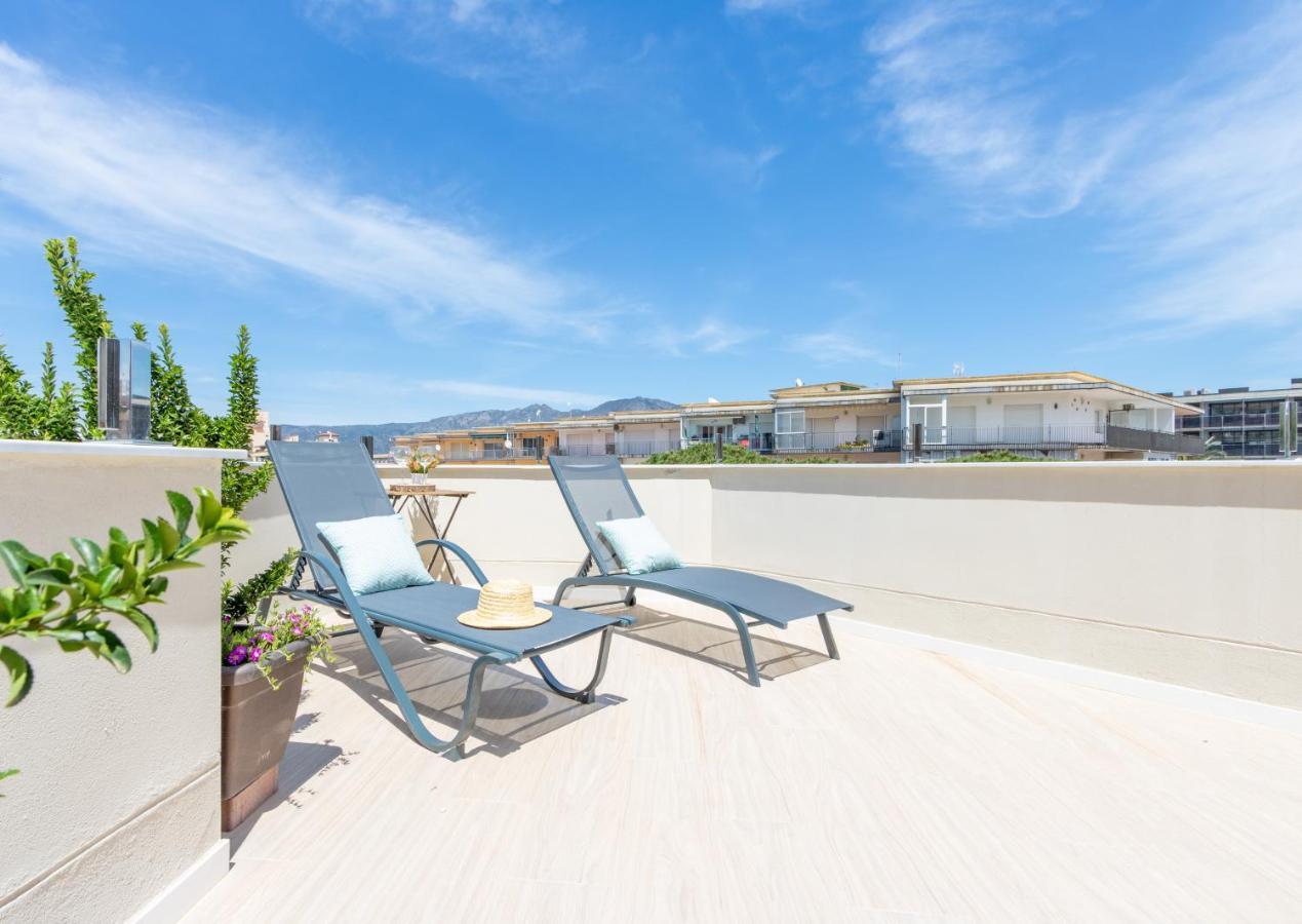 M A R I V E N T Suite With Bathroom And Terrace 50 M2 روساس المظهر الخارجي الصورة