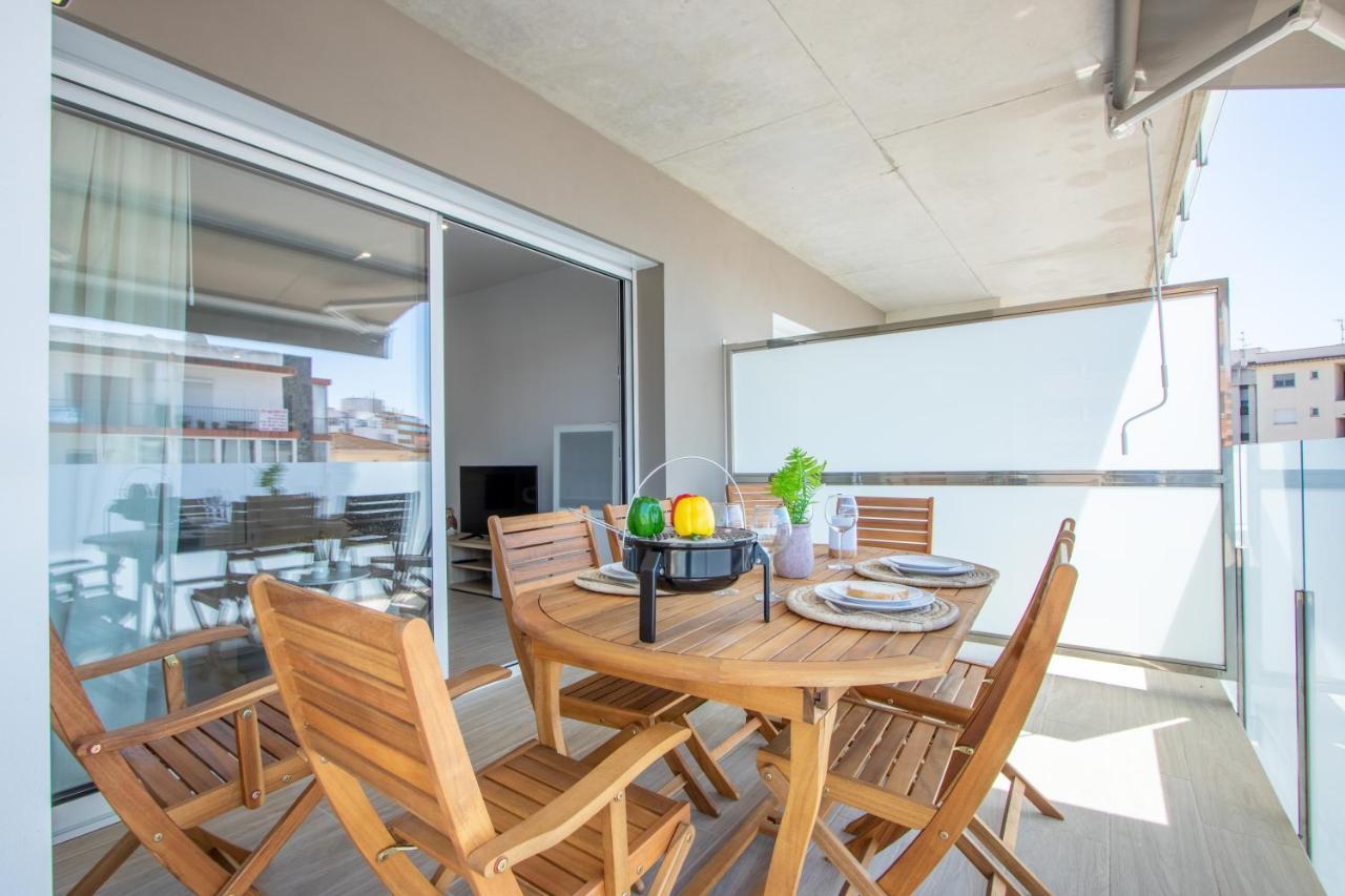 M A R I V E N T Suite With Bathroom And Terrace 50 M2 روساس المظهر الخارجي الصورة