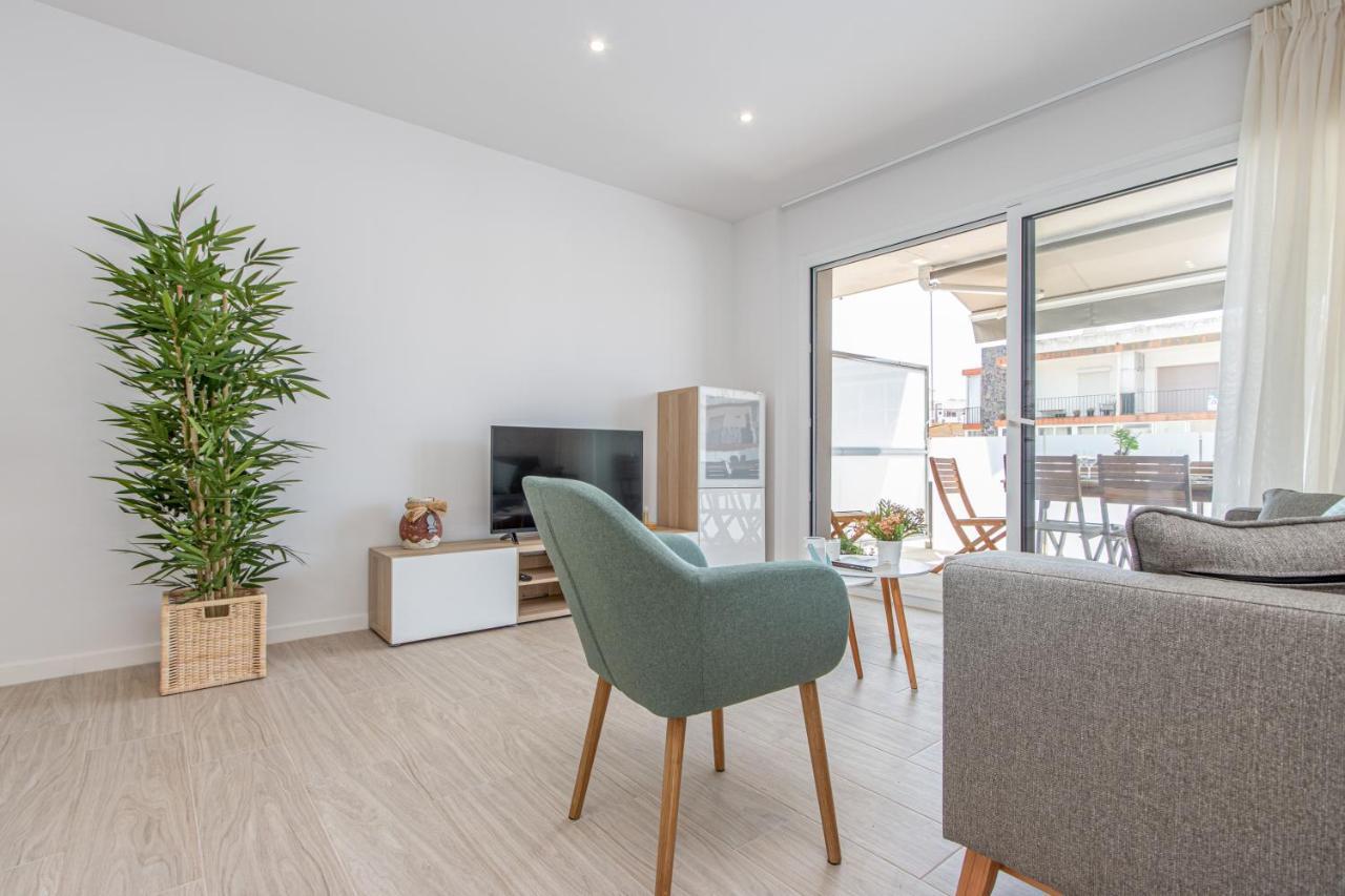 M A R I V E N T Suite With Bathroom And Terrace 50 M2 روساس المظهر الخارجي الصورة