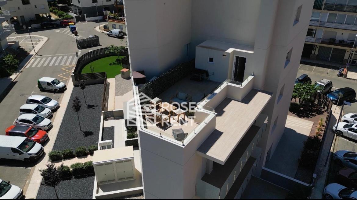 M A R I V E N T Suite With Bathroom And Terrace 50 M2 روساس المظهر الخارجي الصورة