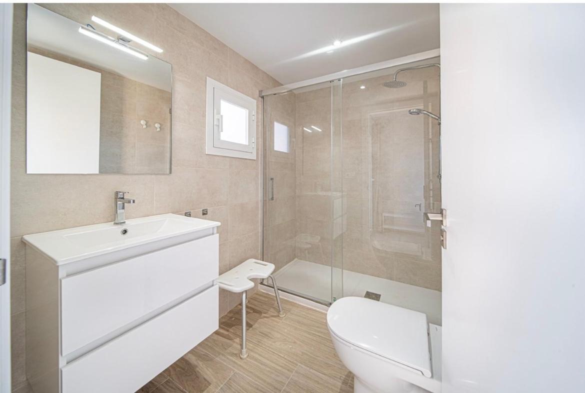 M A R I V E N T Suite With Bathroom And Terrace 50 M2 روساس المظهر الخارجي الصورة